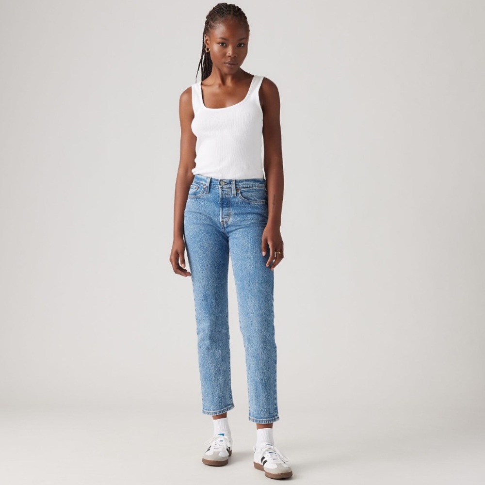 Levi’s wedgie straight leg jeans size 26